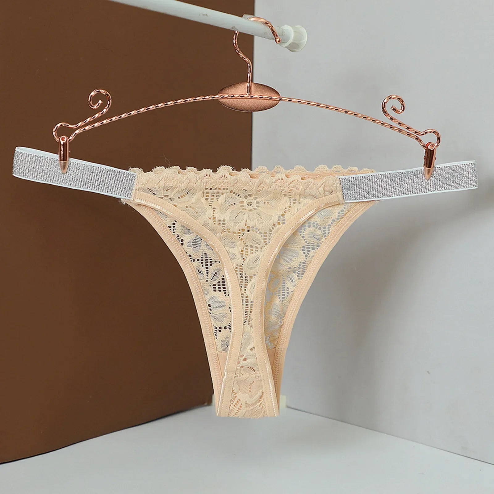 Sexy Mid-Waist Lace Thong Women Solid Color Underwear
