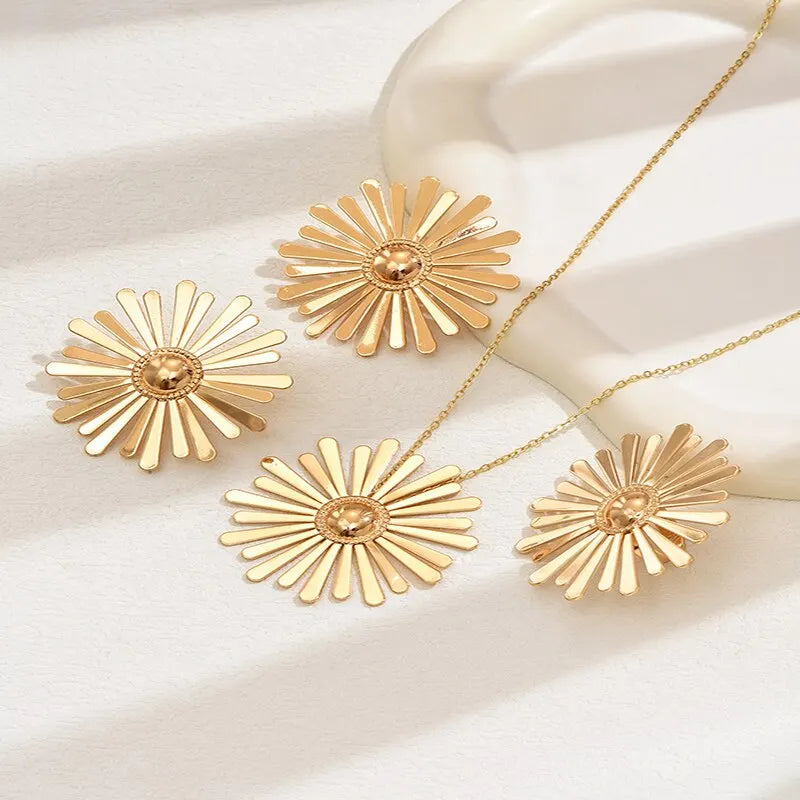 Gold Plated Flower Jewelry Set Necklace Earrings Ring Gift